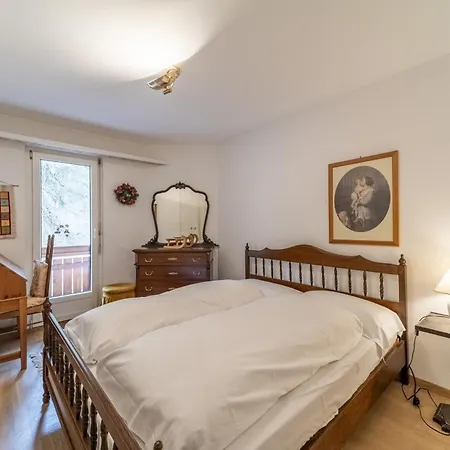 Apartament Chesa Ruinatsch Sankt Moritz